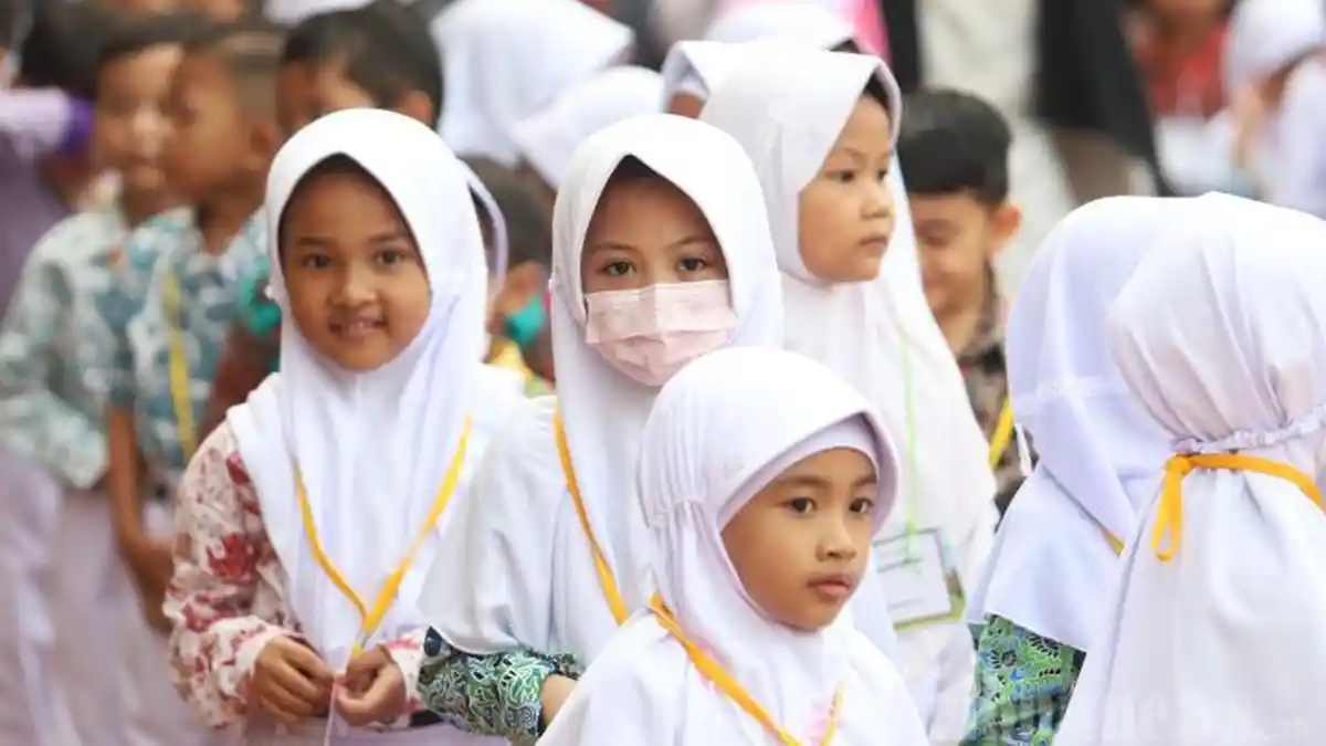 100 Soal Matematika Kelas 1 Semester 2 dan Kunci Jawaban - Halaman 2